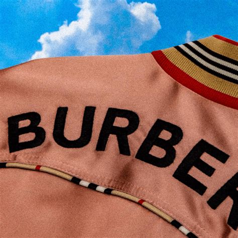 DJ Mykael V, Scootie Wop & Wxlf – BURBERRY COAT! Lyrics